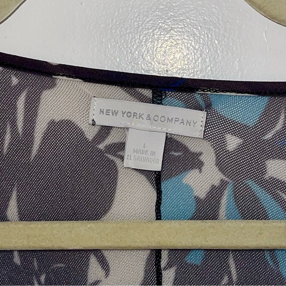 Printed Top - Picture 3 of 5